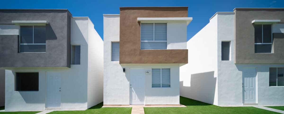 Casas del modelo Águila Premier en el fraccionamiento Lomas del Mirador de la inmobiliaria Javer