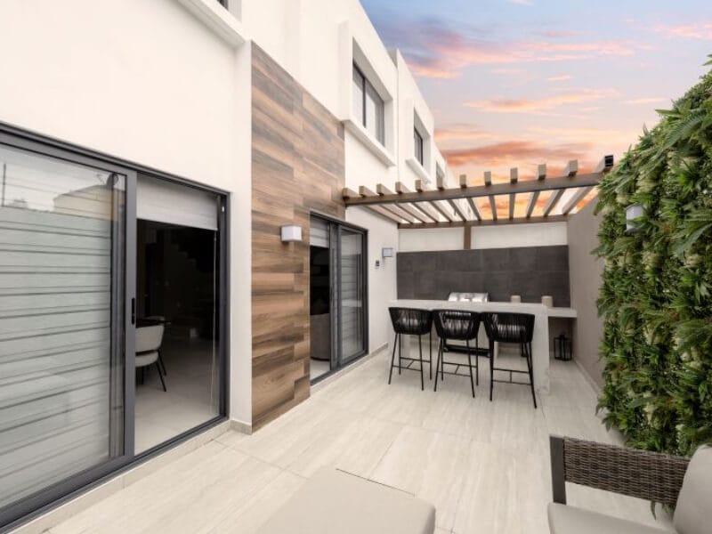 patio-privada-belporto-moretta-v1-casas-javer