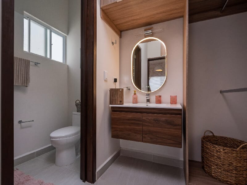 cuarto de baño del modelo Arezzo en el fraccionamiento Xandora Residencial de la inmobiliaria Javer