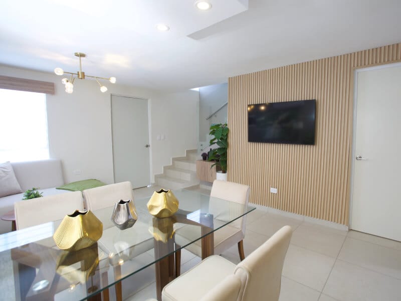 Comedor de modelo Praga en el fraccionamiento Cumbre del Norte de la inmobiliaria Javer