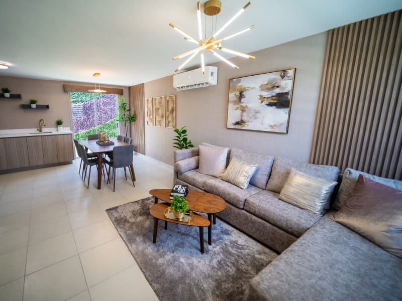 Sala del modelo Águila Premier en el fraccionamiento Lomas del Mirador de la inmobiliaria Javer