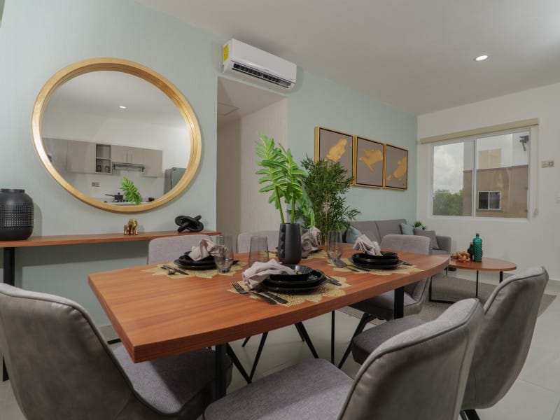 Comedor del modelo cadiz en el fraccionamiento Real Valencia de inmobiliaria Javer
