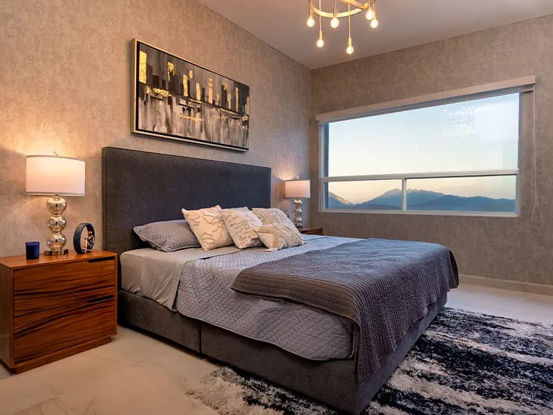 Recámara principal en el modelo Aura Elite 2N del fraccionamiento Bosques de la Sierra en inmobiliaria Javer de Nuevo León